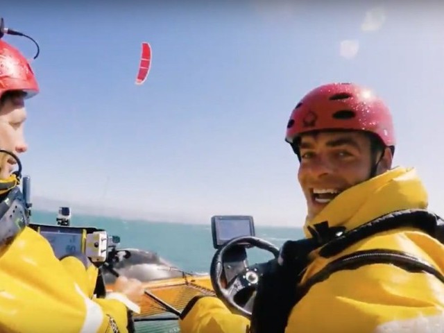 Kiteboating in S.F. + The New WOO App! | TWW Ep. 6