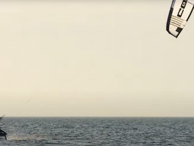 Warm Winter Kite and Wing Sessions At REAL