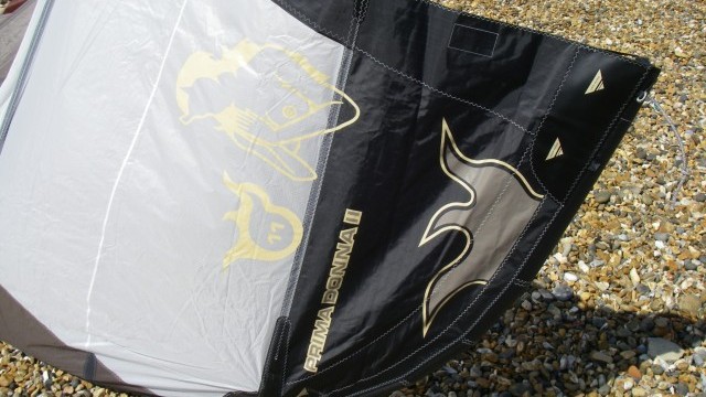 Kitesurfing Reviews - JN Kites Prima Donna 11m 2008