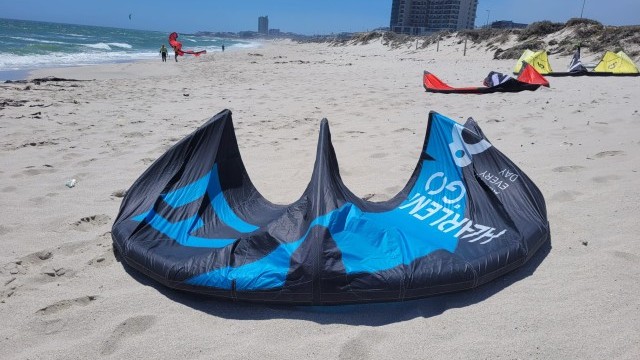 Kitesurfing Reviews - Harlem Kitesurfing Go V5 8m 2022