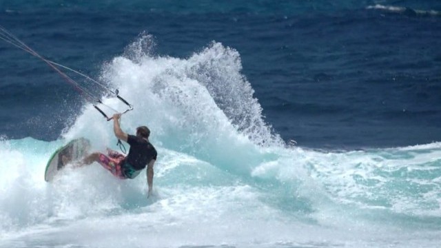 Slingshot Kiteboarding 2018: Tyrant