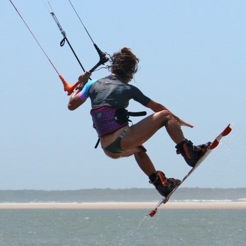 Popped Hooked Indy Front to Blind Kitesurfing Technique