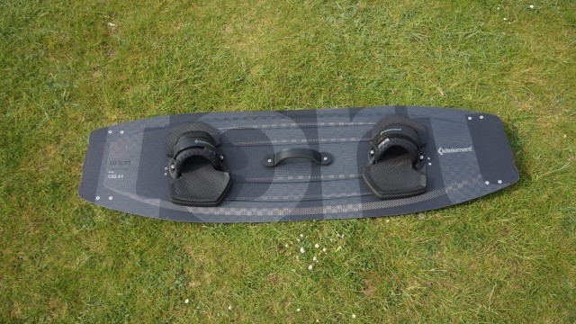 Kitesurfing Reviews - Kitelement re tort 136 x 41cm 2018