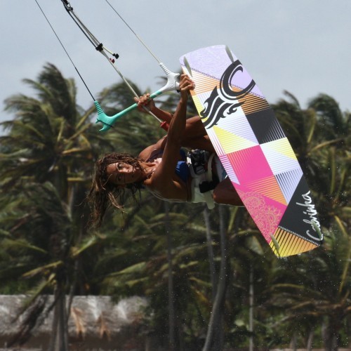 Popped Hooked Front Crail/Nose Grab Kitesurfing Technique