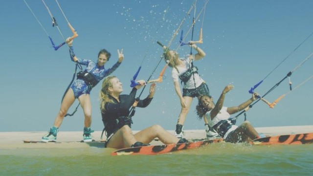 Nobile Kiteboarding: Women Games