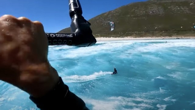 Jumping over BIG waves! - #PIPSVLOG 63