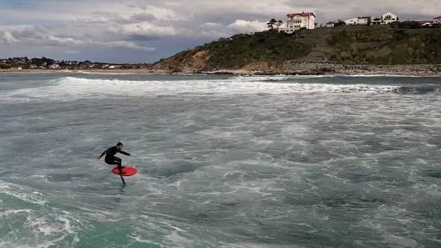F-ONE | Mind-blowing speed turns in Basque country with Peyo Lizarazu