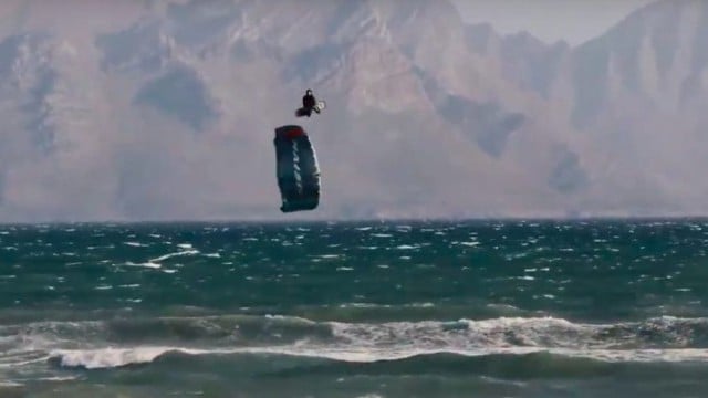 WHO LET THE DOGS OUT: CAPE KITING