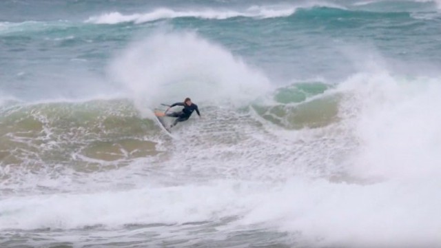 Storm chaser James Carew - Melbourne Strapless Kitesurfing - Duotone