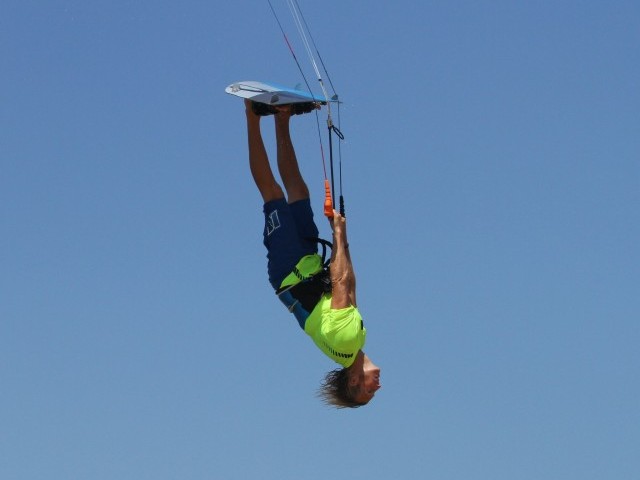 その他 The Complete Kiteboarding Guide Featurin The Complete Kiteboarding Guide Featurin - メルカリ
