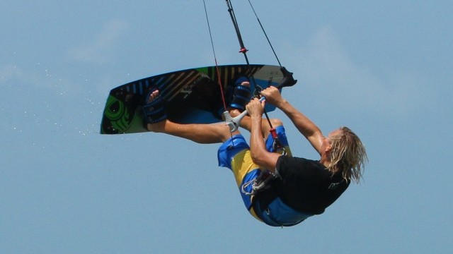 Kitesurfing Technique - Double Back Loop Transition