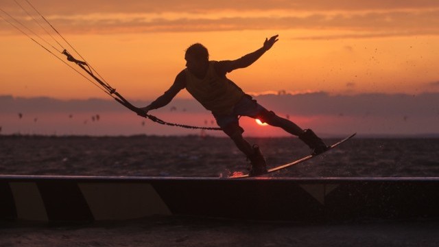Kitesurfing Travel Guides - Anapa