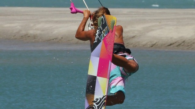 Kitesurfing Technique - Krypt - Raley to Toeside