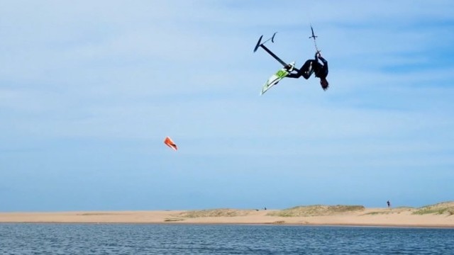 Freestyle Kitefoiling