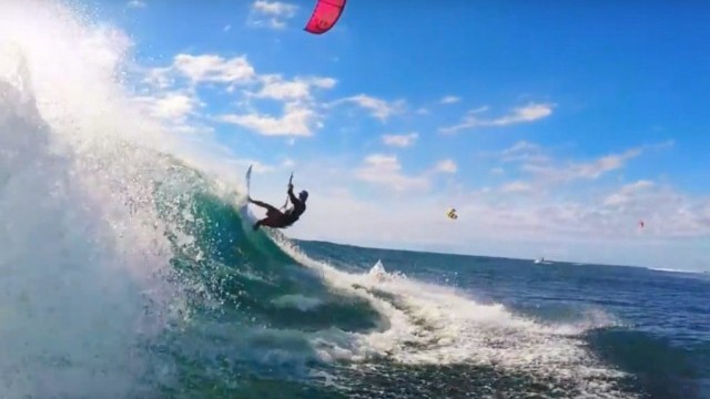 Afternoon Kitesurfing in Paradise