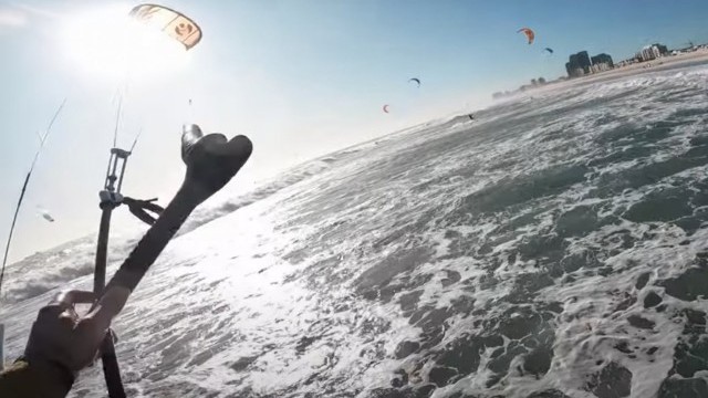 Back at Kitebeach on my Twintip!