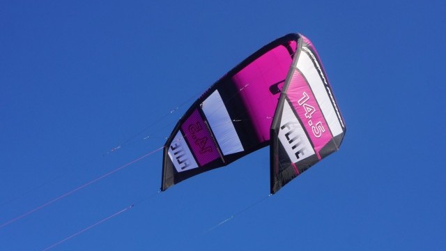 Ocean Rodeo Mako 135 x 37cm 2012 | Kitesurfing Reviews