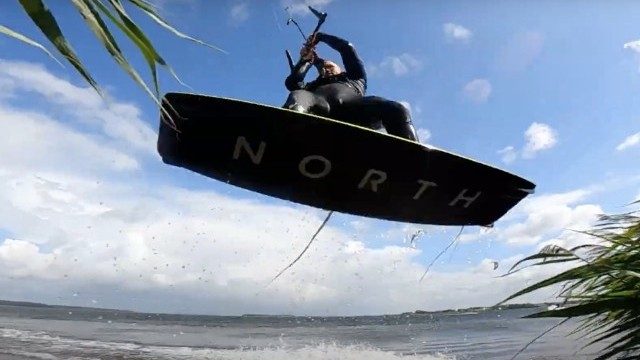 A windy SUMMER DAY - Perfect conditions with 30 KTS and flat water!