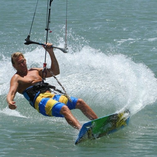 Twin Tip Duck Tack Kitesurfing Technique