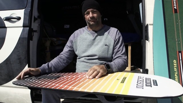 Jackson Sunburner 112 cm Tech Talk