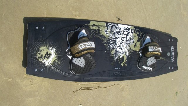 Kitesurfing Reviews - Takoon Sutra 129 x 40cm 2008
