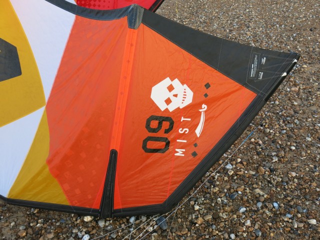Blade Kiteboarding Mist 9m 2014