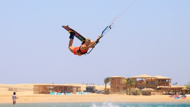 Kitesurfing Travel Guides - Soma Bay