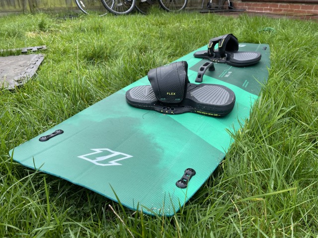 North Kiteboarding Trace 145 x 45cm 2022