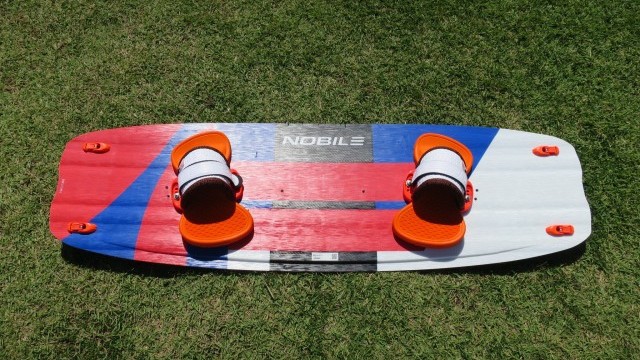 Kitesurfing Reviews - Nobile Kiteboarding 50Fifty 140 x 42cm 2015