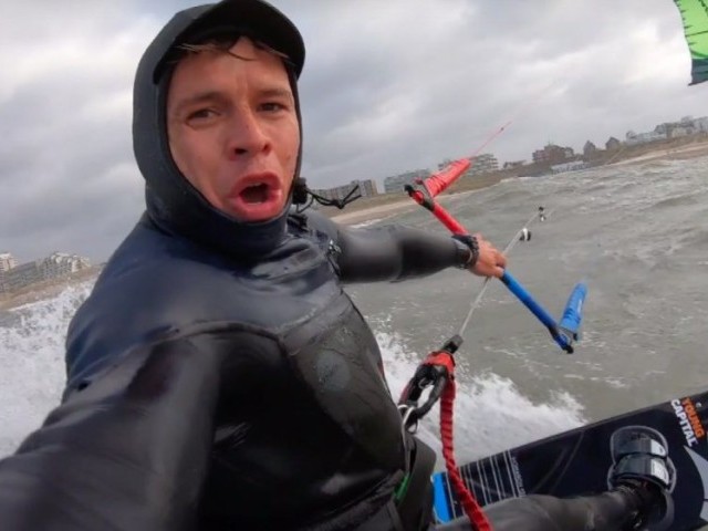 35 knots and cold hands KEVVLOG #229