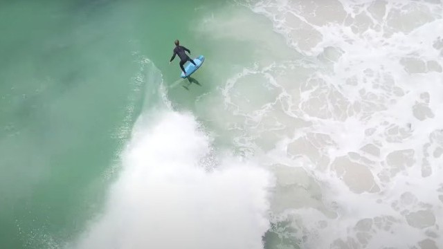 How To Pump on a Hydrofoil with Zane Schweitzer.