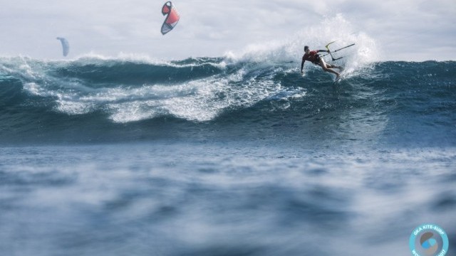 Whyte Retains The Top Spot In Mauritius