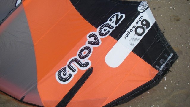 Kitesurfing Reviews - Takoon eNova 2 9m 2008