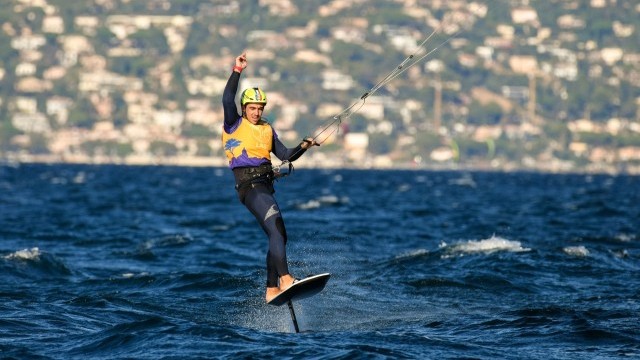 Ozone Kites | Axel Mazella Wins Defi Super Stars 2023 with R1V4 7M