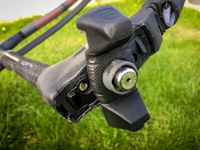 North Kiteboarding Click Bar 2017