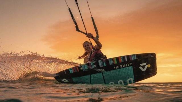 Epic kitesurf session!