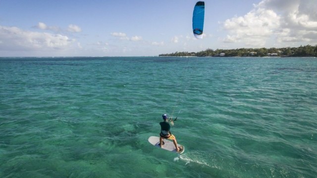 Ozone Hyperlink V1: A New Era