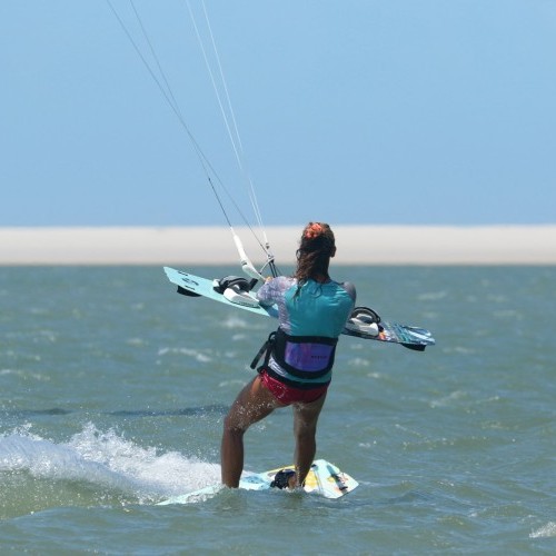 Board Rescue – How to Carry a Board Kitesurfing Technique