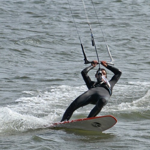 Strapless Heel to Toe Side Duck Tack Kitesurfing Technique