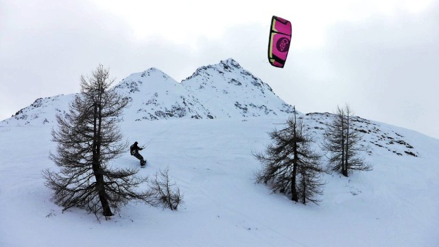 Guillaume Chastagnol Joins The FLYSURFER Family