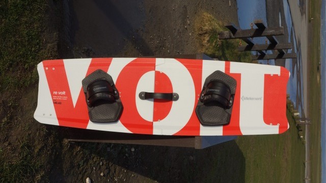 Kitesurfing Reviews - Kitelement re volt 140 x 43cm 2018