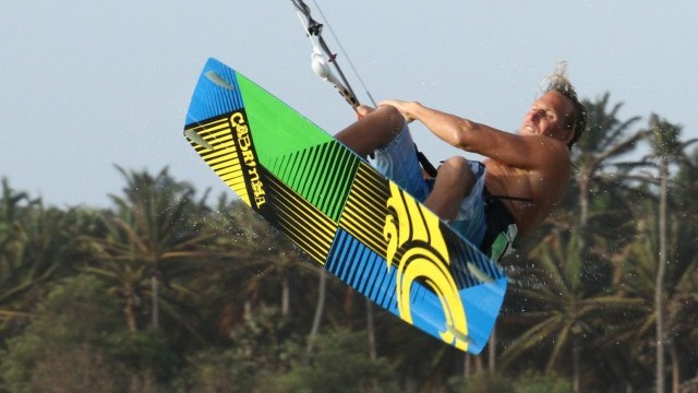 Kitesurfing Technique - NIS