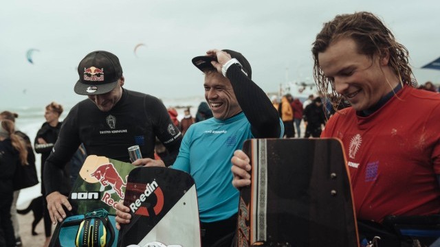 Three Flying Dutchmen Hit The Final in Cold Hawaii Big Air