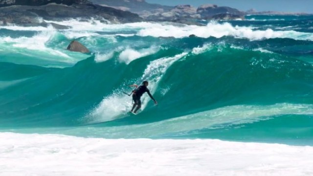 KNOT FUTURE: Small Talk with Airton Cozzolino.