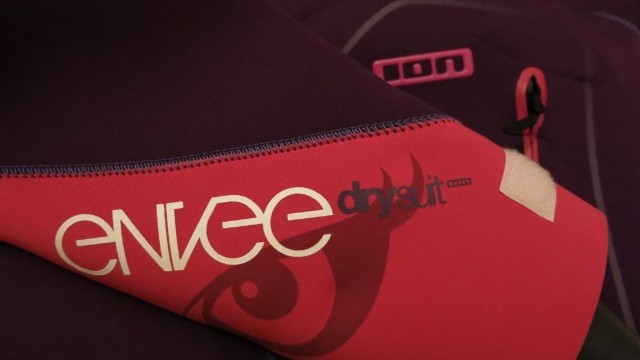 Kitesurfing Reviews - Drysuits