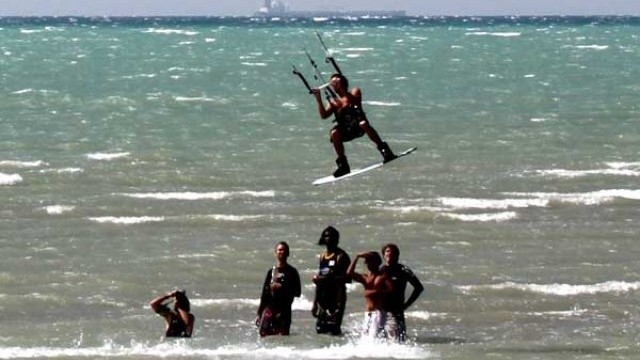 Lewis Crathern Kitesurfing Clinics in Egypt Coming This October!