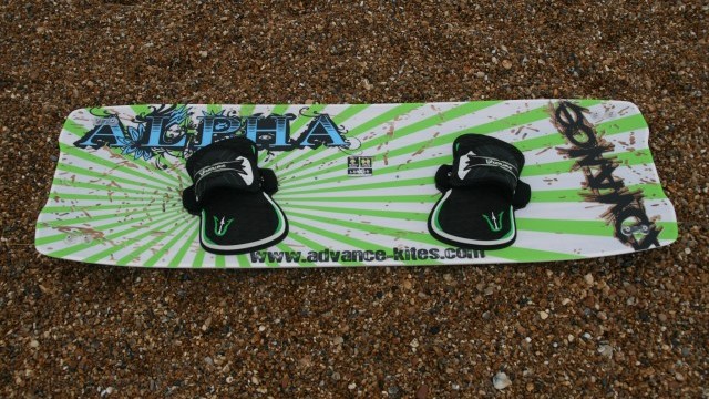 Kitesurfing Reviews - Advance Alpha 134 x 44cm 2010