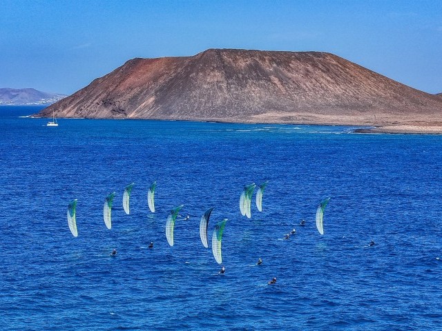 Fuerteventura - Test the Kitefoil Elite before Paris 2024
