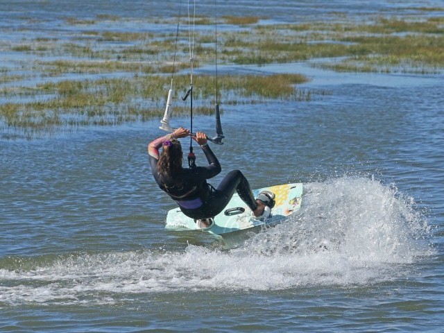 Twin Tip Duck Tack