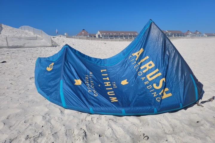 Airush Lithium V13